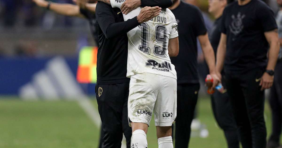 
Brasileirão ou Sul-Americana? Corinthians vê elenco apto para brigar nas duas competições

