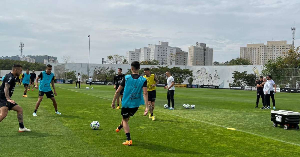 
Corinthians faz o primeiro de dois treinos para encarar o Estudiantes pela Sul-Americana
