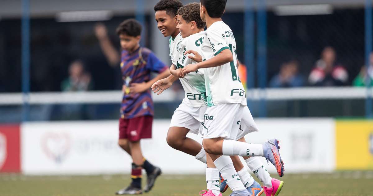 
Sub-11 e sub-13 do Palmeiras vencem o Barcelona Esportivo pelo Paulista

