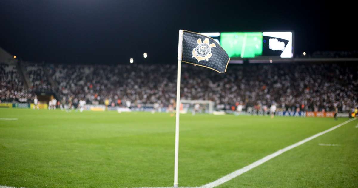 
Conmebol nega adiamento de jogo, e Corinthians fará homenagens para vítimas de acidente
