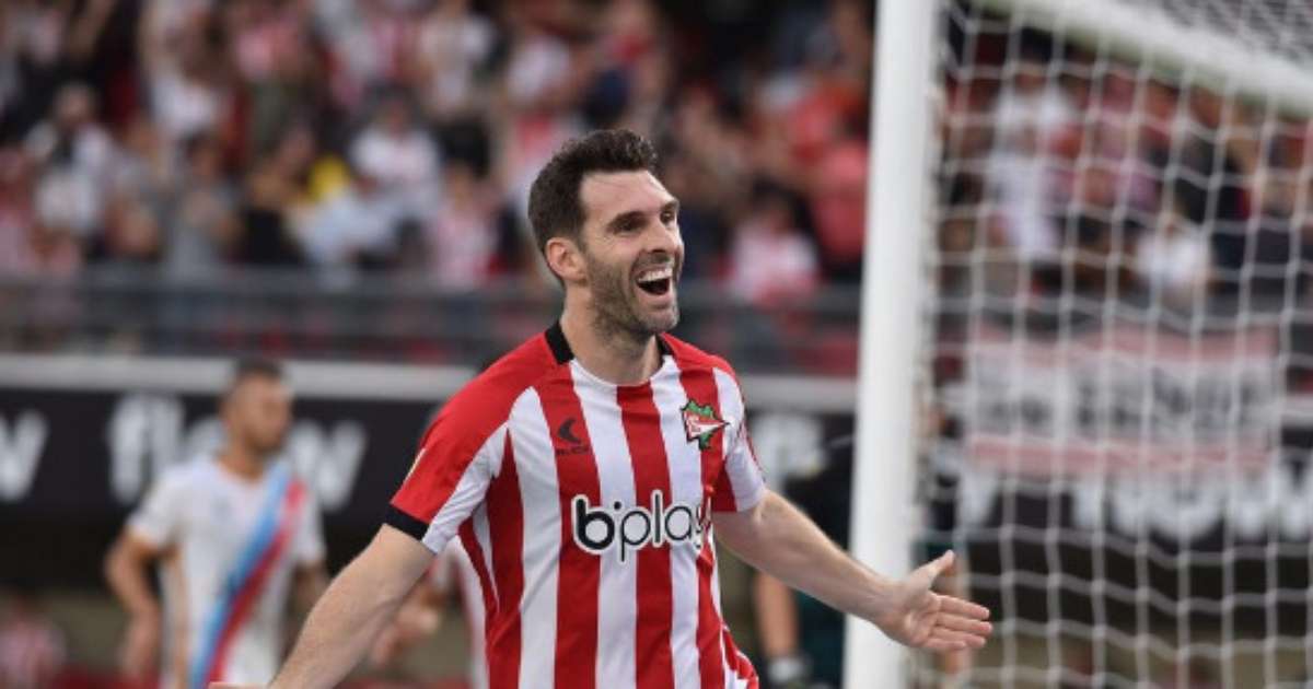 
Saudades, Fiel? Corinthians reencontra Mauro Boselli contra Estudiantes
