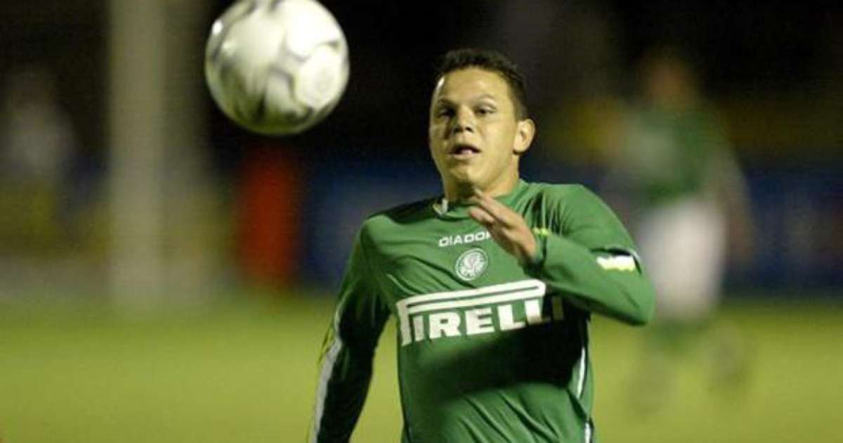 
Leon Dario Muñoz, a lenda colombiana do Palmeiras que jogou no Deportivo Pereira
