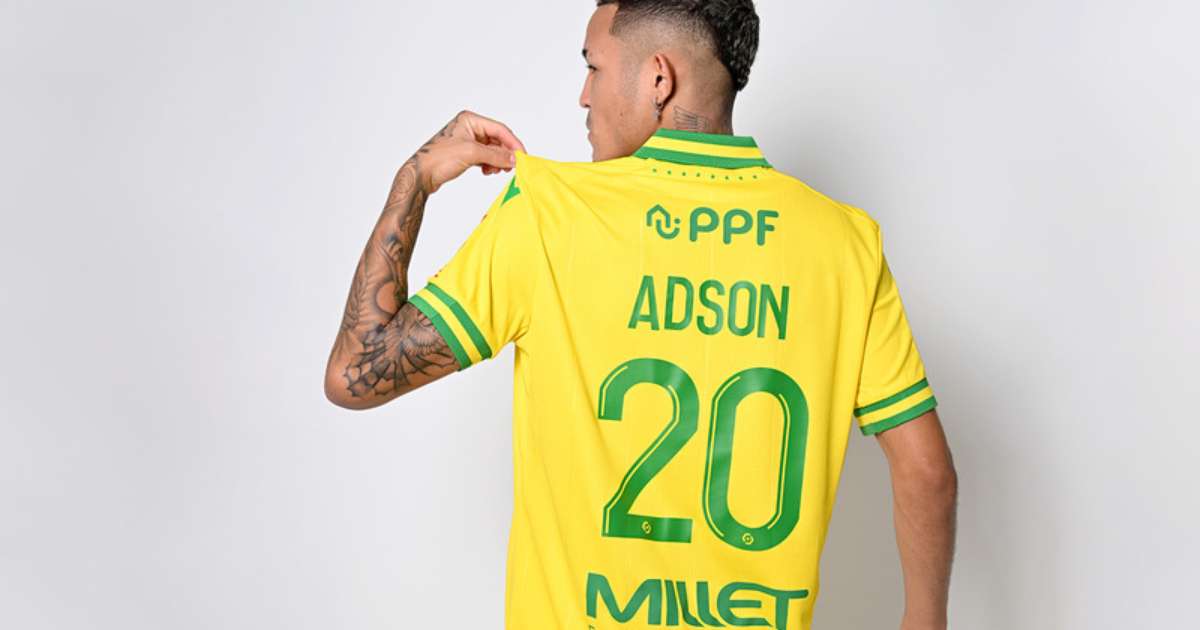 
Nantes anuncia contratação de Adson, ex-Corinthians
