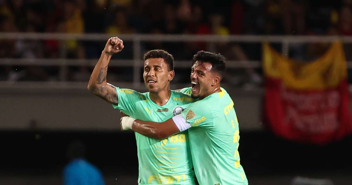 
Gabriel Menino leva cartão amarelo contra o Deportivo Pereira e desfalca Palmeiras na Libertadores
