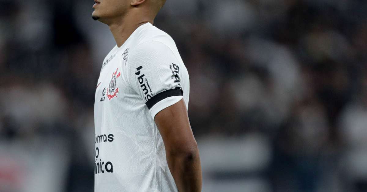 Murillo segue cobiçado no mercado e pode deixar Corinthians nesta janela; entenda