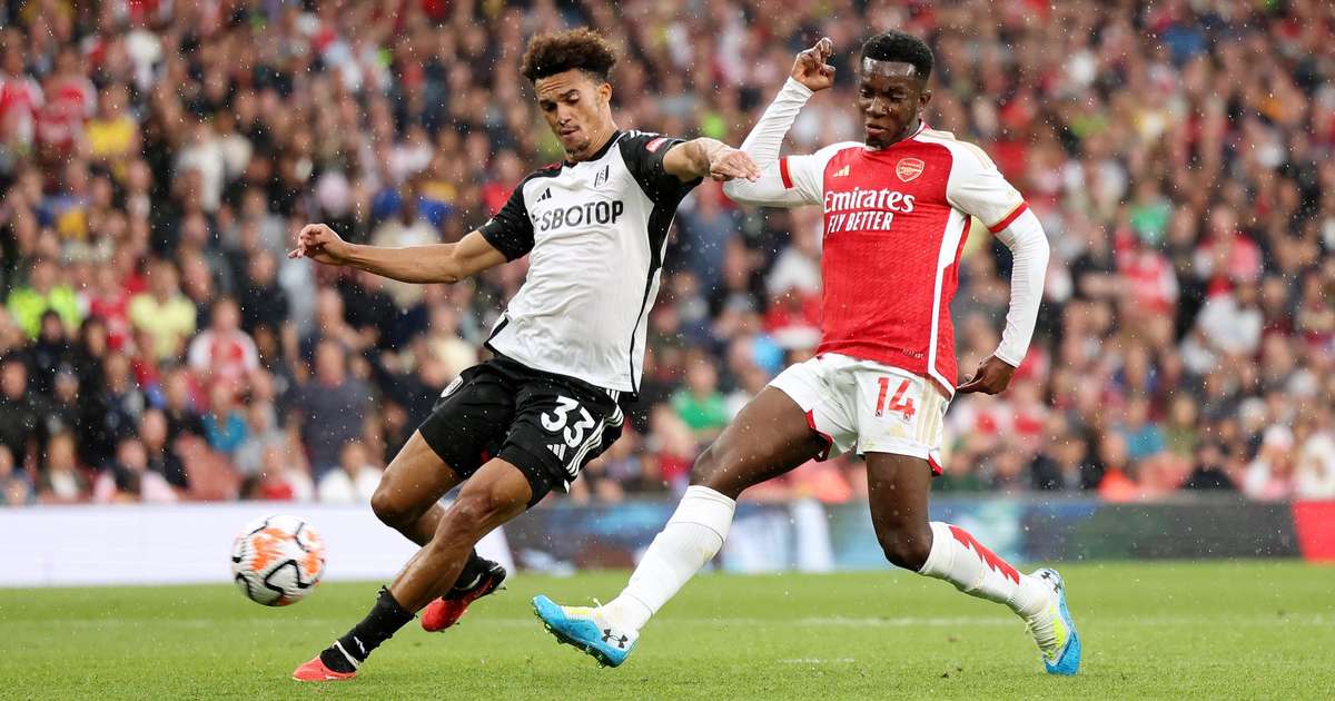 Arsenal abusa das falhas e, com um jogador a mais, cede empate ao Fulham -  Cidades Na Web