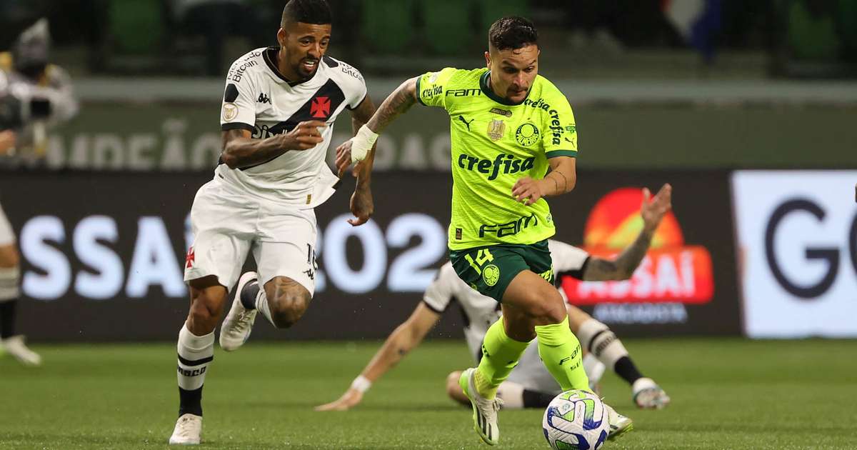 
Palmeiras vence Vasco no Allianz Parque e mantém perseguição ao Botafogo
