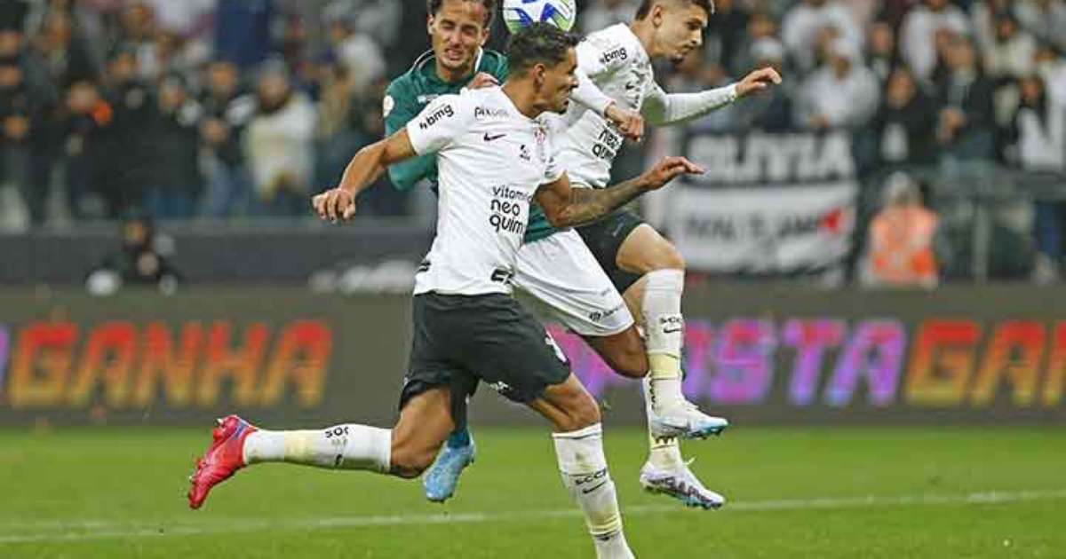 
Mesmo com gol 500 na Arena, Corinthians fica só no empate com Goiás
