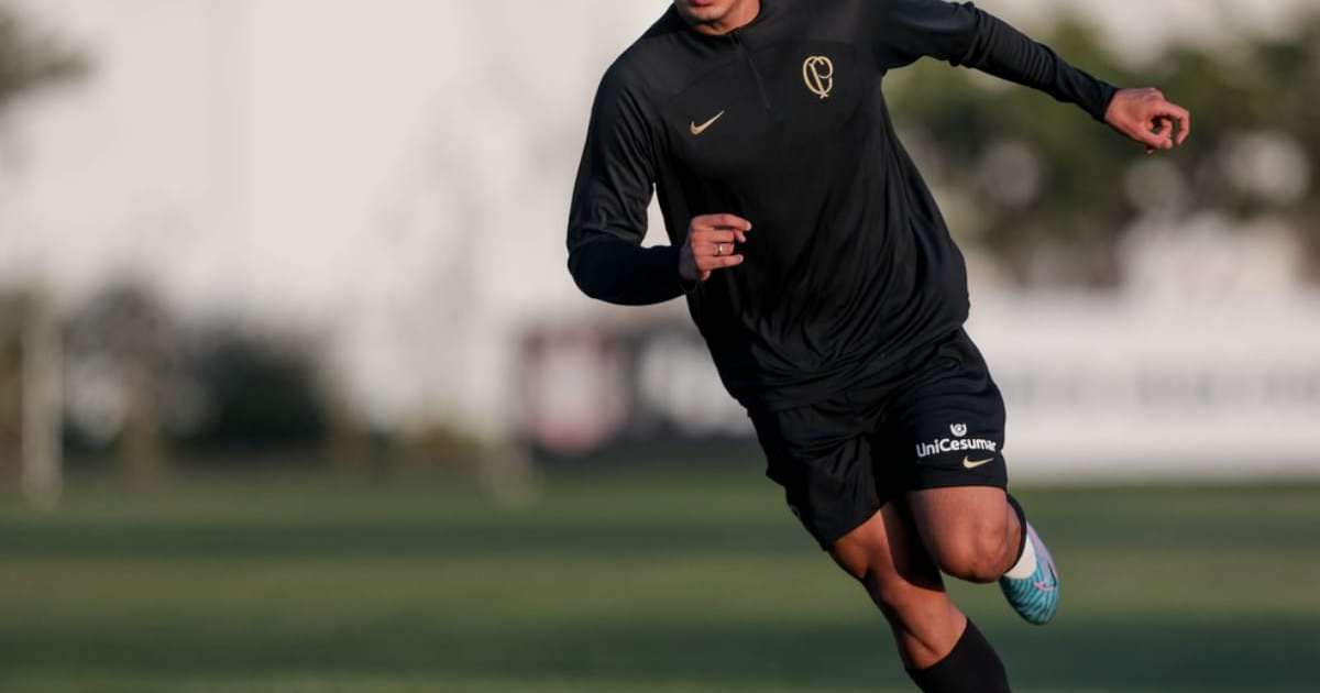 Corinthians afirma que fez contraproposta e segue negociando venda de Murillo com clube inglês