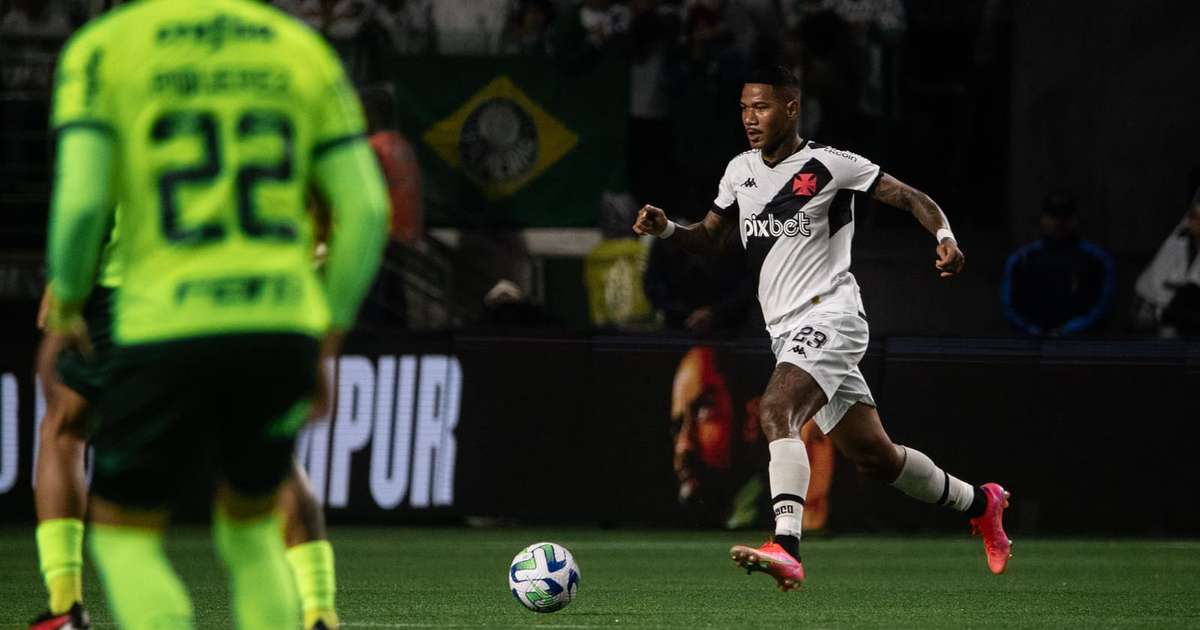 Zé Gabriel Leva O Terceiro Amarelo E Desfalcará O Vasco Contra O Bahia