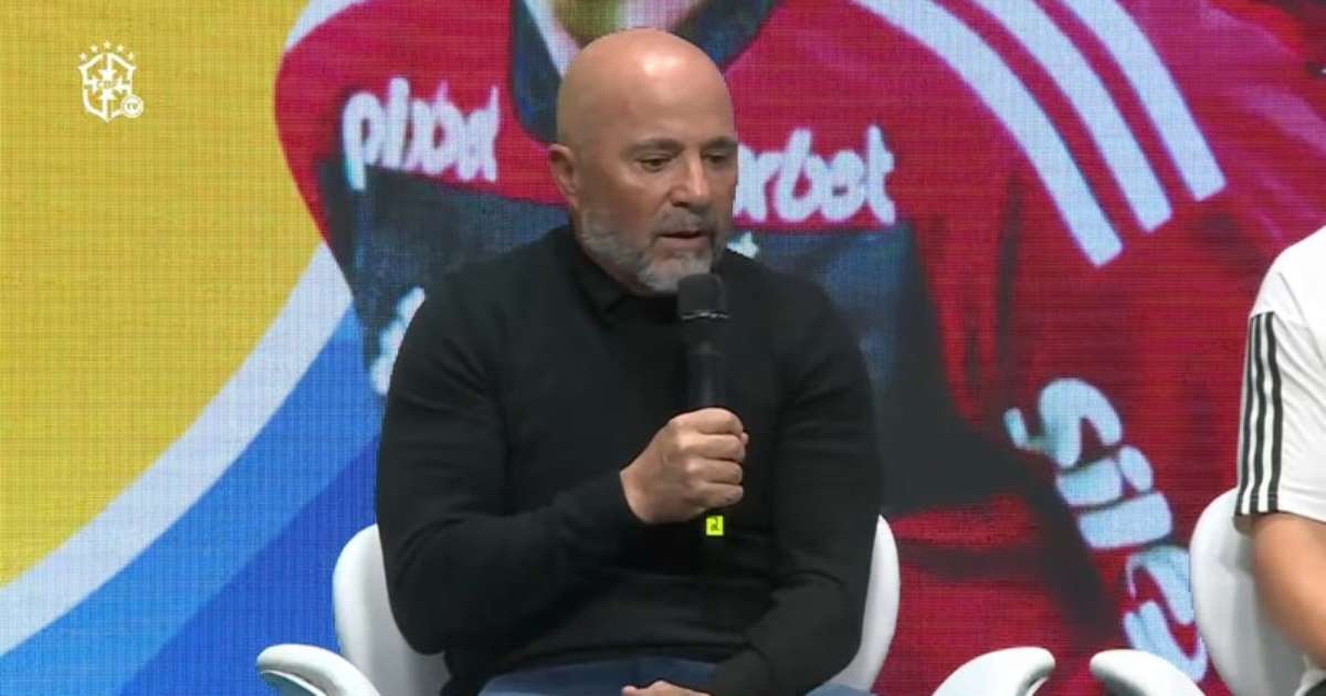 
Sampaoli se diz motivado, mas afirma que Flamengo terá jogo difícil na final da Copa do Brasil
