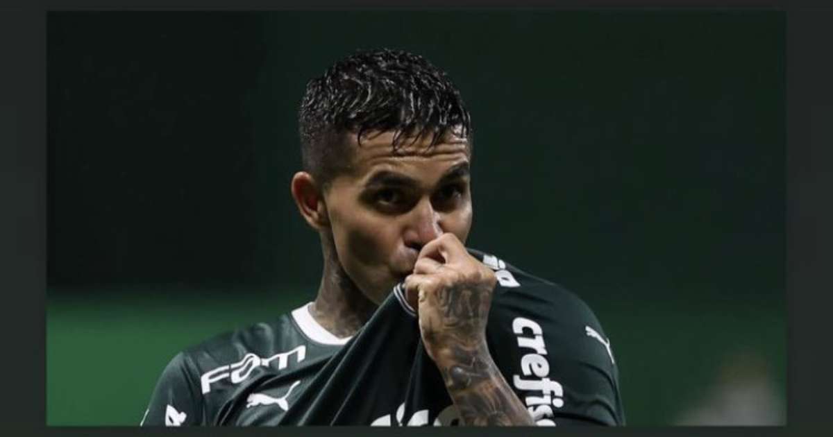 
Ídolos e jogadores do Palmeiras desejam força para Dudu após grave lesão
