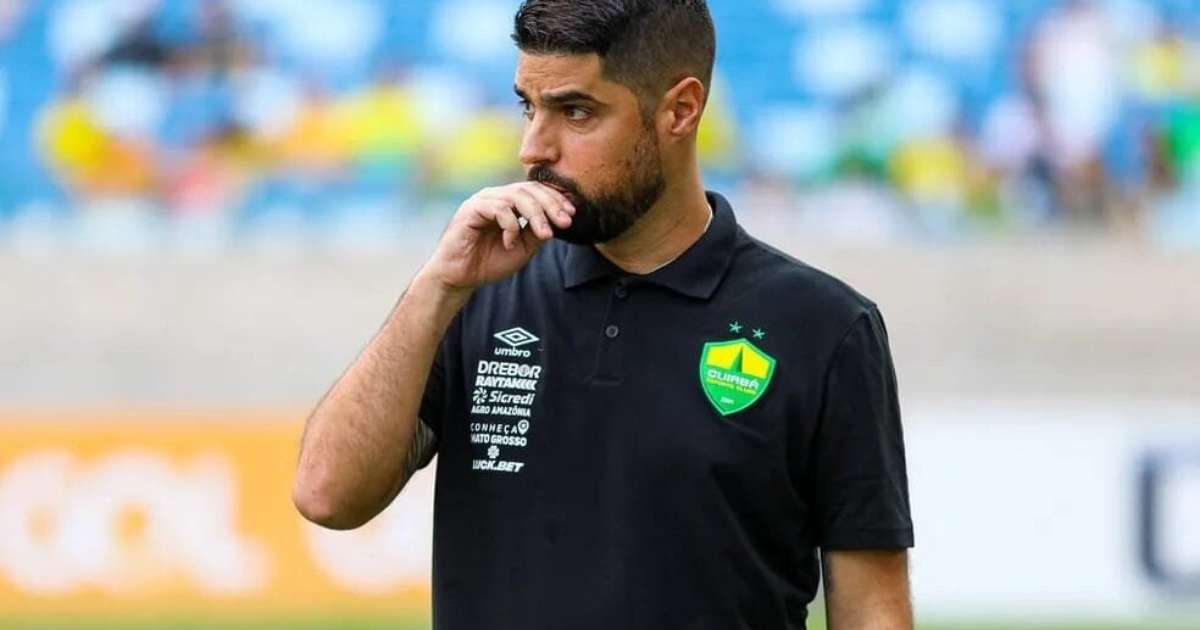 
Cruzeiro procura António Oliveira, mas técnico decide permanecer no Cuiabá
