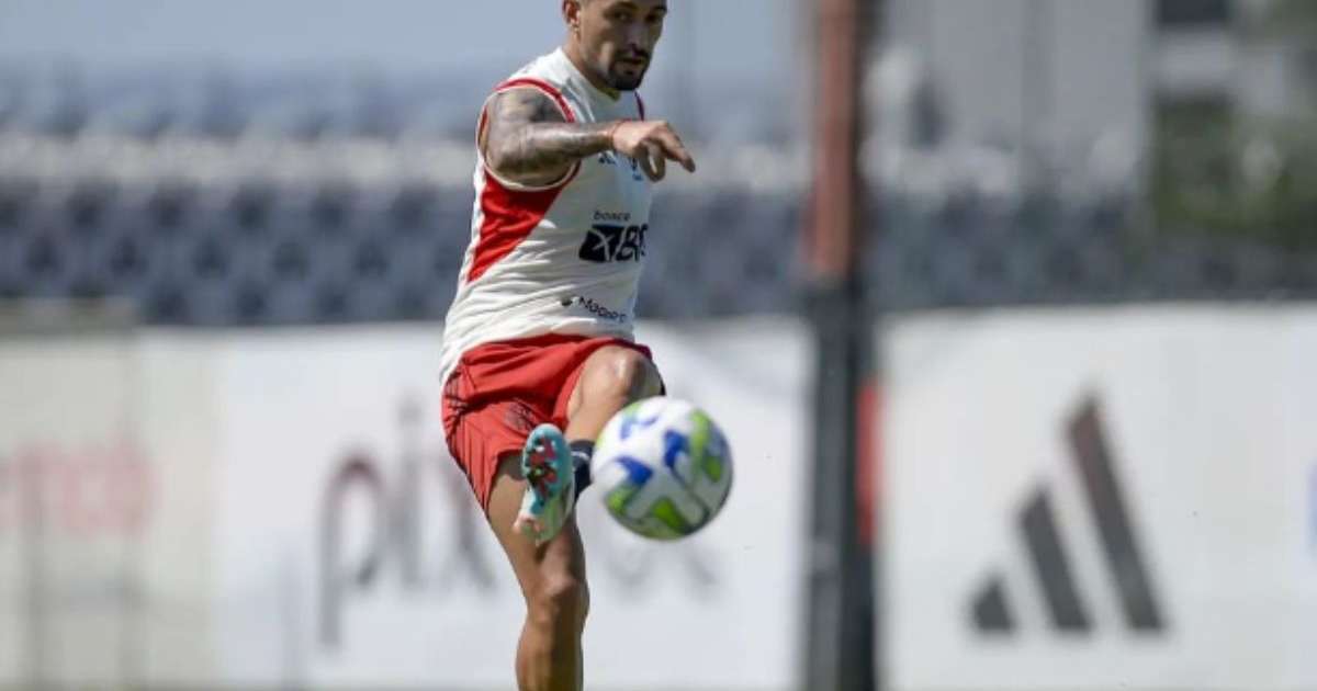 
Arrascaeta faz tratamento para estar disponível na final da Copa do Brasil: Voltar o mais rapidamente possível

