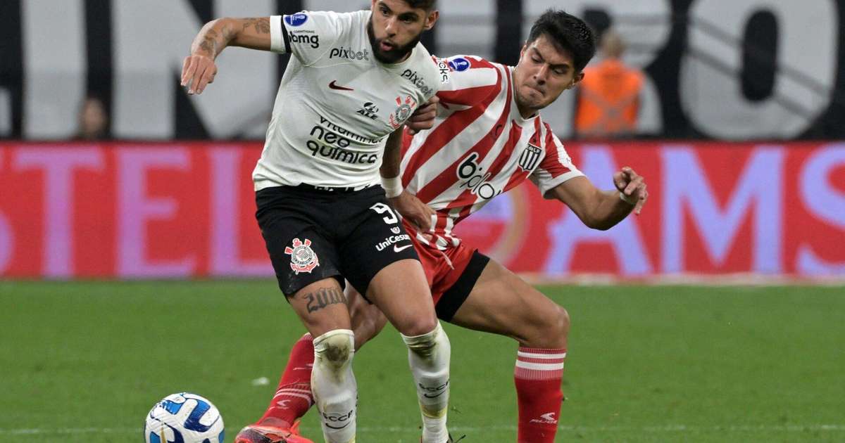 Estudiantes e Corinthians jogam por vaga na semifinal da Sula; Veja como chegam as equipes