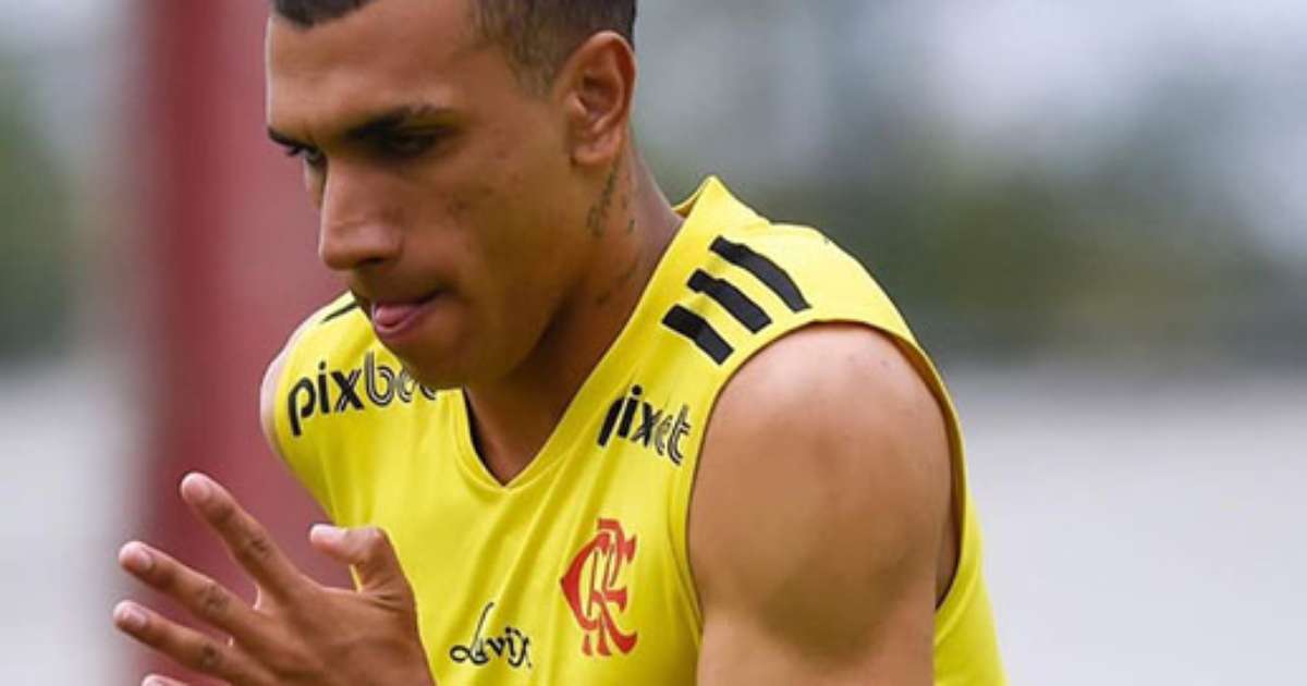 
Flamengo recua em negociação com o Barcelona por Petterson
