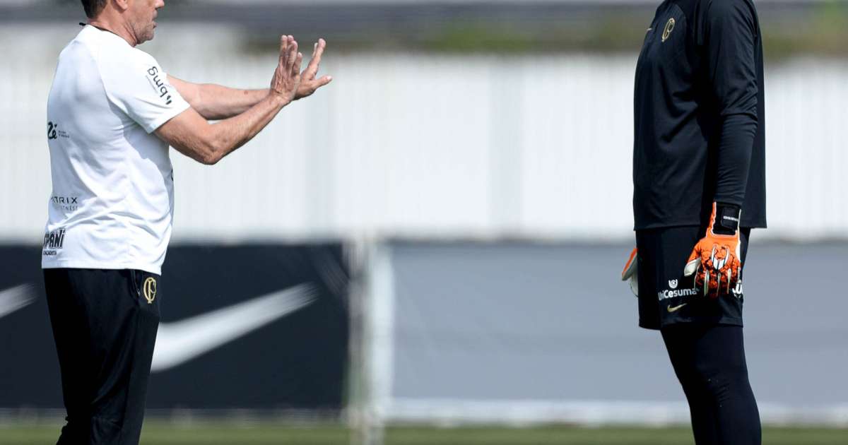 
Corinthians sofre recorde de finalizações e vê problemas defensivos voltarem com Luxemburgo
