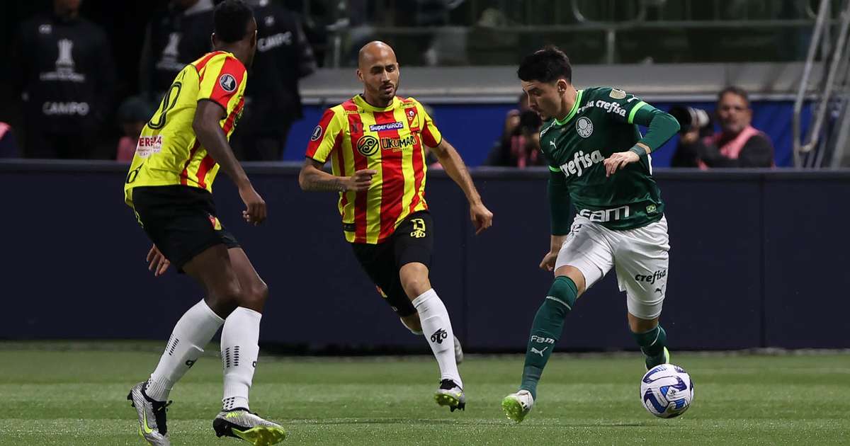 
Palmeiras faz história e se garante pela quarta temporada seguida nas semifinais da Libertadores
