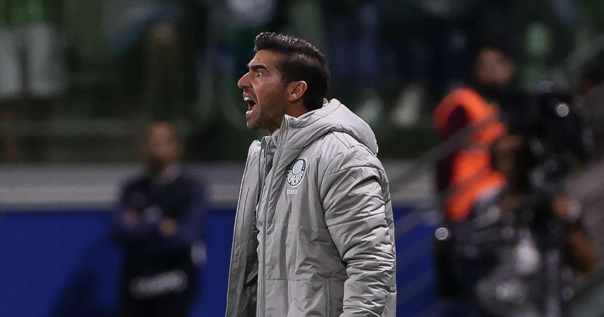 
ANÁLISE: Calendário apertado, elenco curto... Abel precisa 