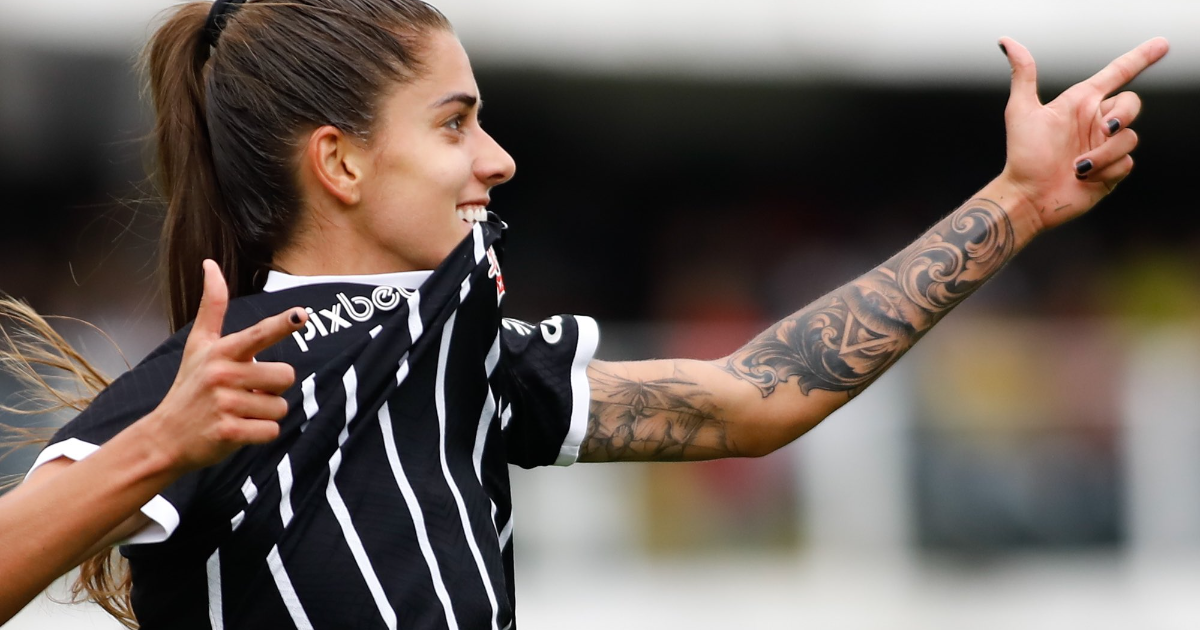 
Corinthians vence Santos e está na final do Brasileirão Feminino
