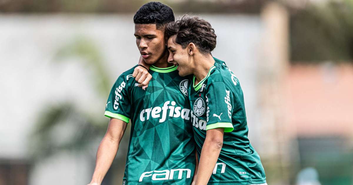 Joia marca, mas Palmeiras perde Paulista sub-17 para Santos e segue zerado  no centenário - ESPN