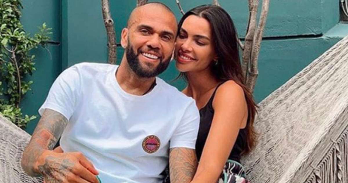 Joana Sanz Esposa De Daniel Alves é Acusada De Falso Testemunho Em Julgamento Do Jogador 