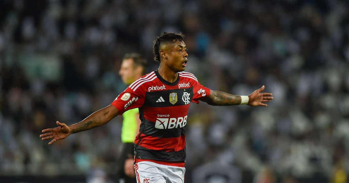 Bruno Henrique ressurge no Flamengo e vira referência do ataque no ápice da temporada