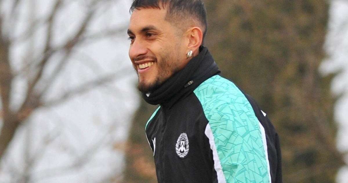 Palmeiras apresenta valores e estabelece prazo para resposta de Roberto Pereyra