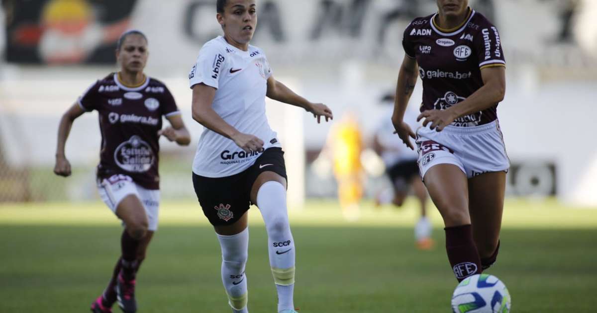 Ferroviária e Corinthians empatam sem gols no jogo de ida da final do Brasileirão Feminino