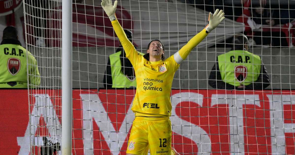 Dos times que disputam a Série A, Cássio é o goleiro com mais defesas no semestre