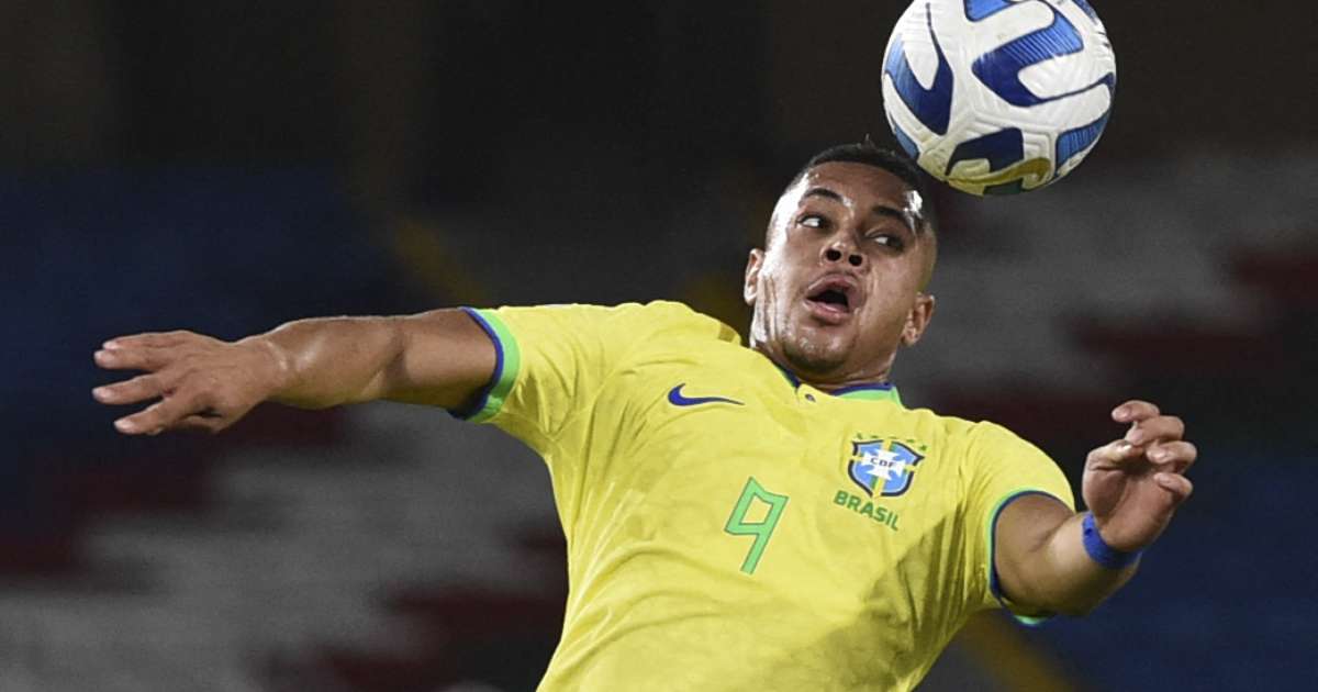 Brasil comete erros e perde para o Marrocos no primeiro jogo em