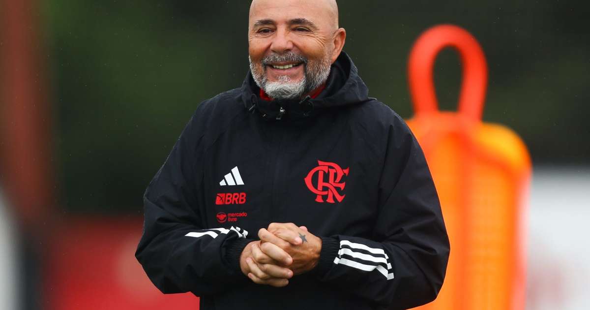 Conmebol multa e suspende Sampaoli após expulsão em Olimpia x Flamengo