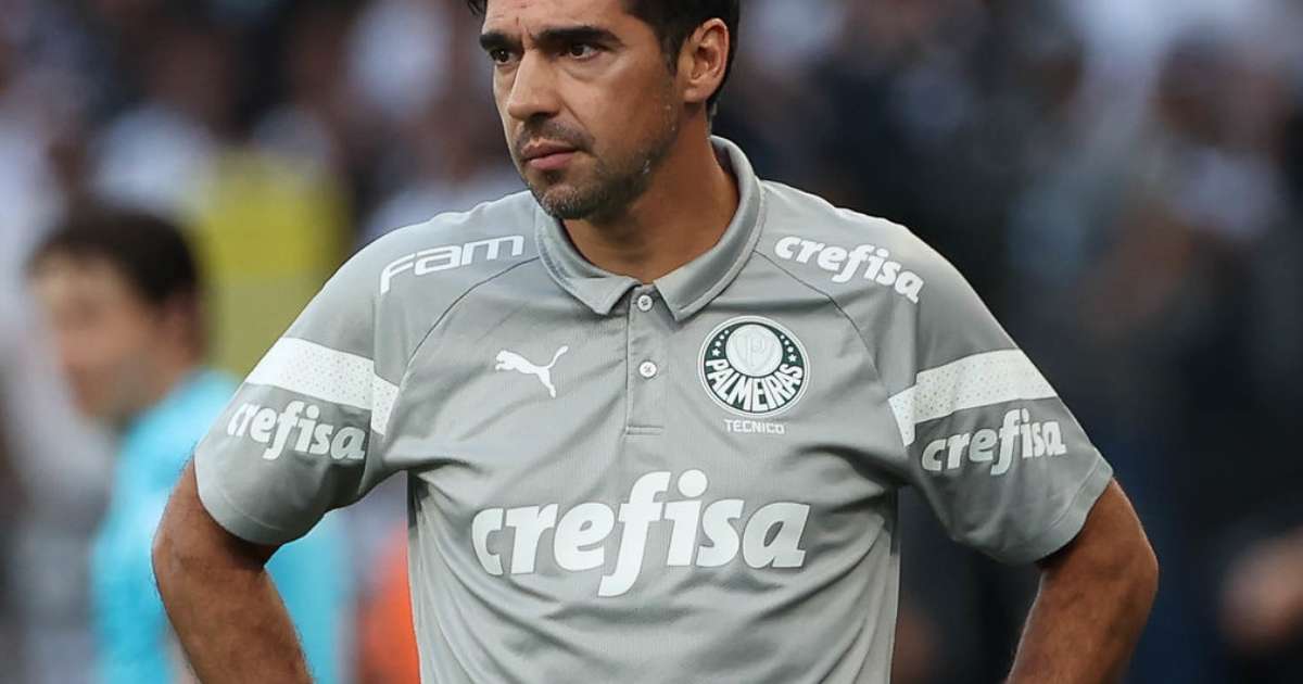 Abel Ferreira, do Palmeiras, é eleito melhor técnico do Brasileirão do mês de agosto
