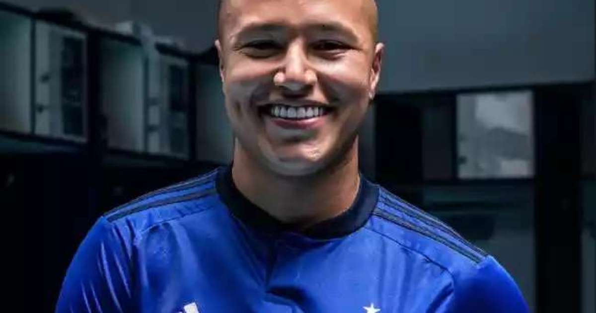 Cruzeiro tem proposta por titular absoluto, mas não se anima com valores