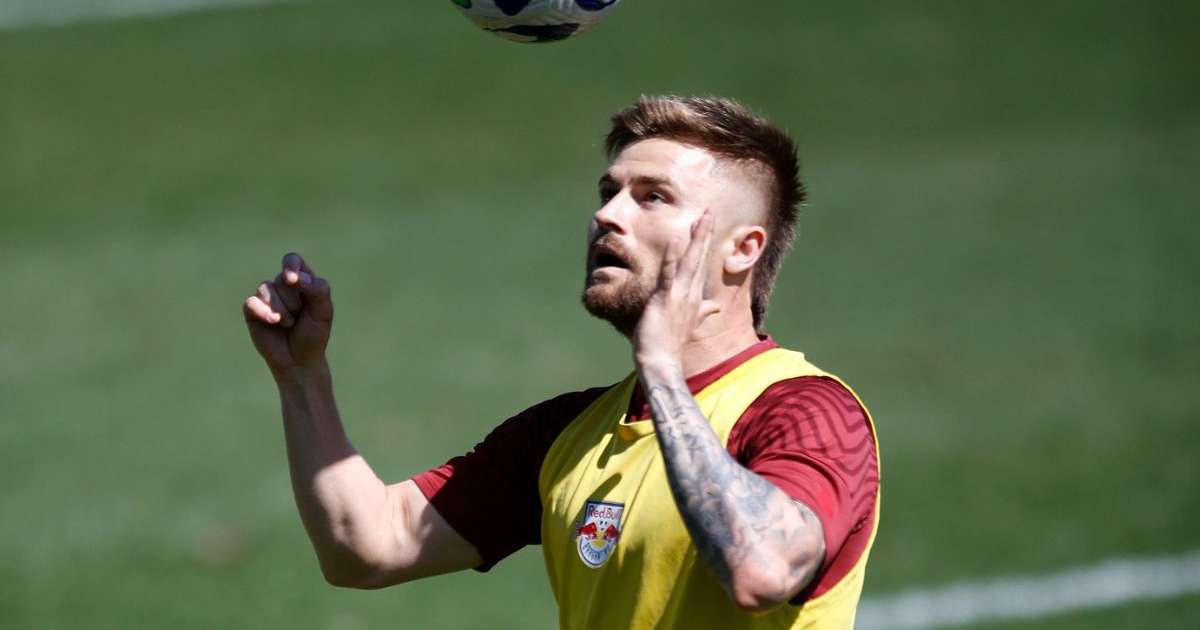 Com Sasha e Eric Ramires, Red Bull Bragantino divulga relacionados para partida contra o Grêmio pelo Brasileiro