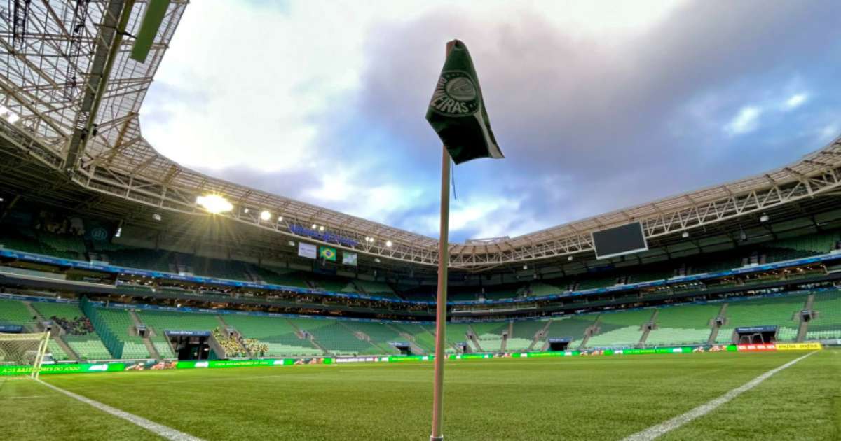 Raphael Veiga no banco e Flaco López titular: veja escalação do Palmeiras contra o Goiás