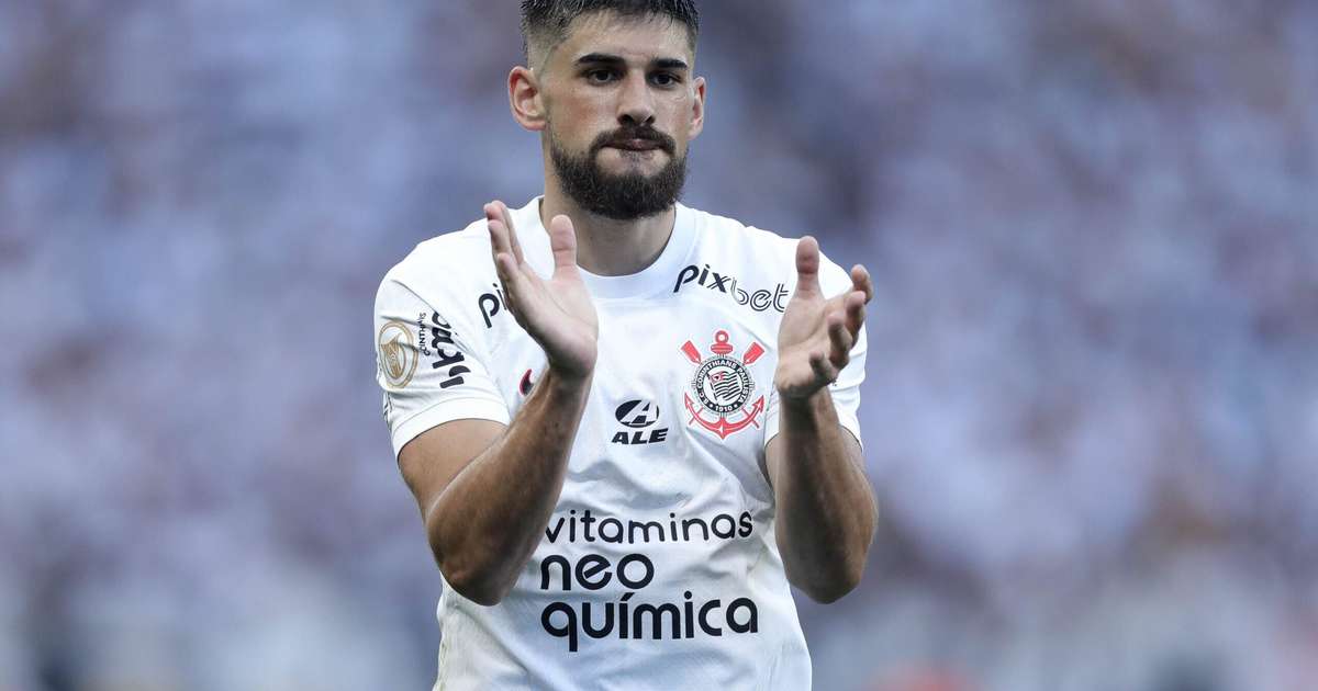 Cássio amplia recorde e chega a 31 pênaltis defendidos no Corinthians