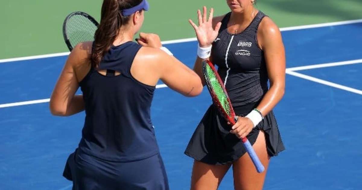 Ingrid Martins e Iryna Shymanovich disputam o WTA 1000 de