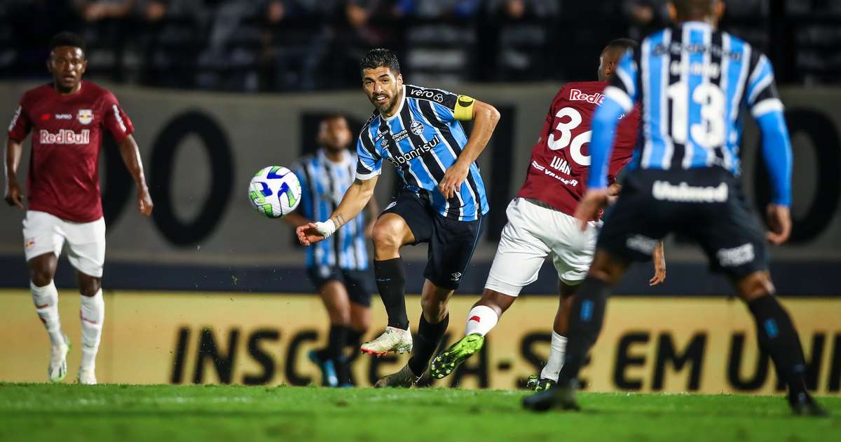 Grêmio sofre para competir contra o Red Bull Bragantino e derrota pode resultar em queda na tabela