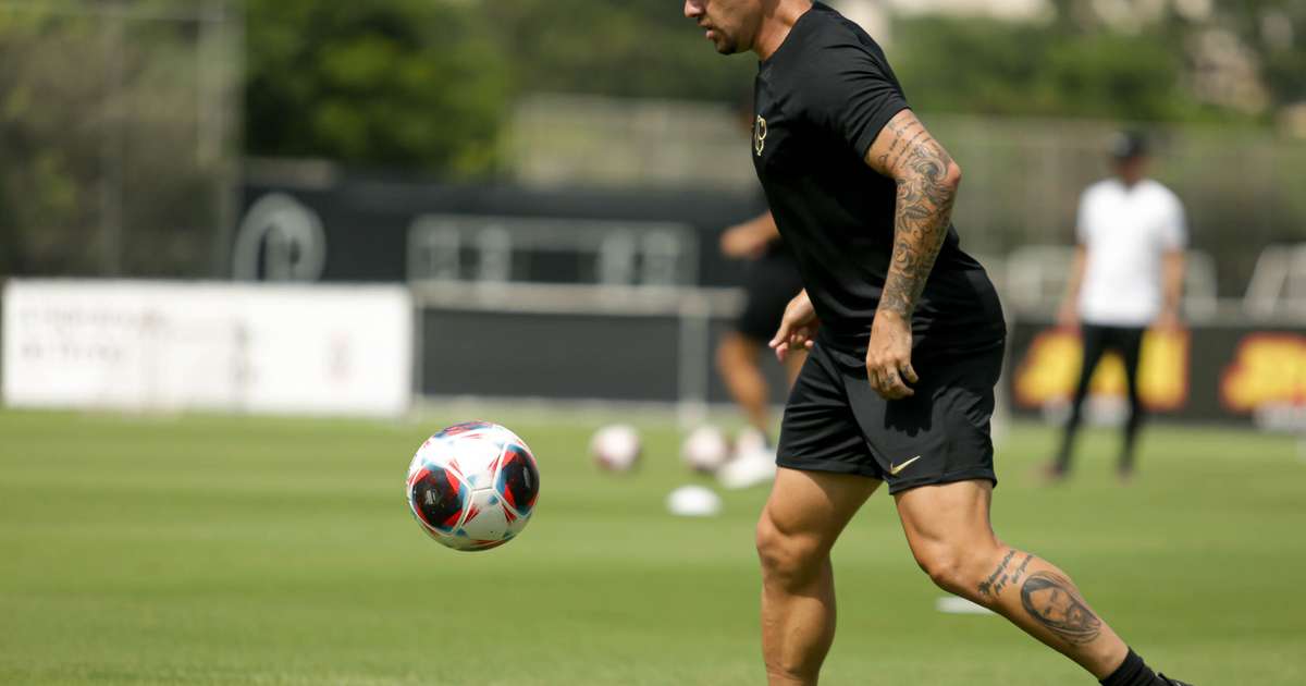 Corinthians prepara mudanças para duelo contra o Grêmio