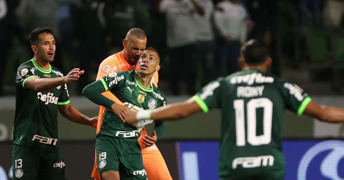 Após provocar torcida do Palmeiras, Breno Lopes reposta vídeo publicado pelo pai: 