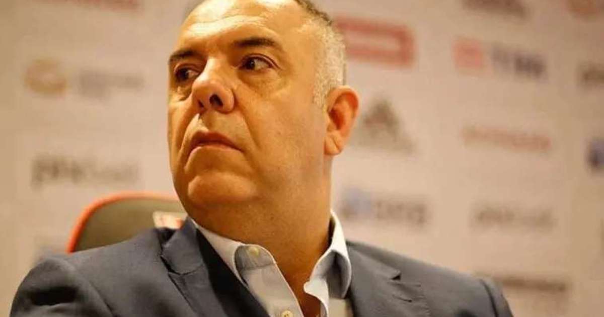 Marcos Braz faz rápido pronunciamento na zona mista e garante permanência de Sampaoli