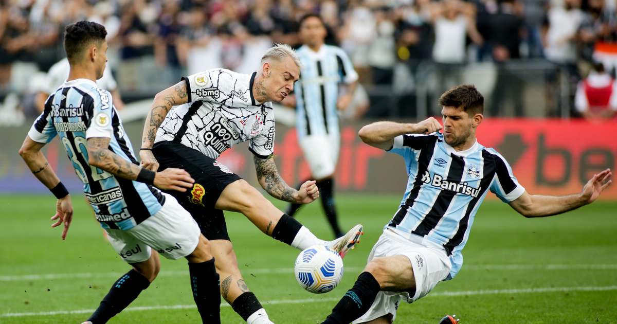 Provocações e clima hostil: relembre como foi último jogo entre Corinthians e Grêmio