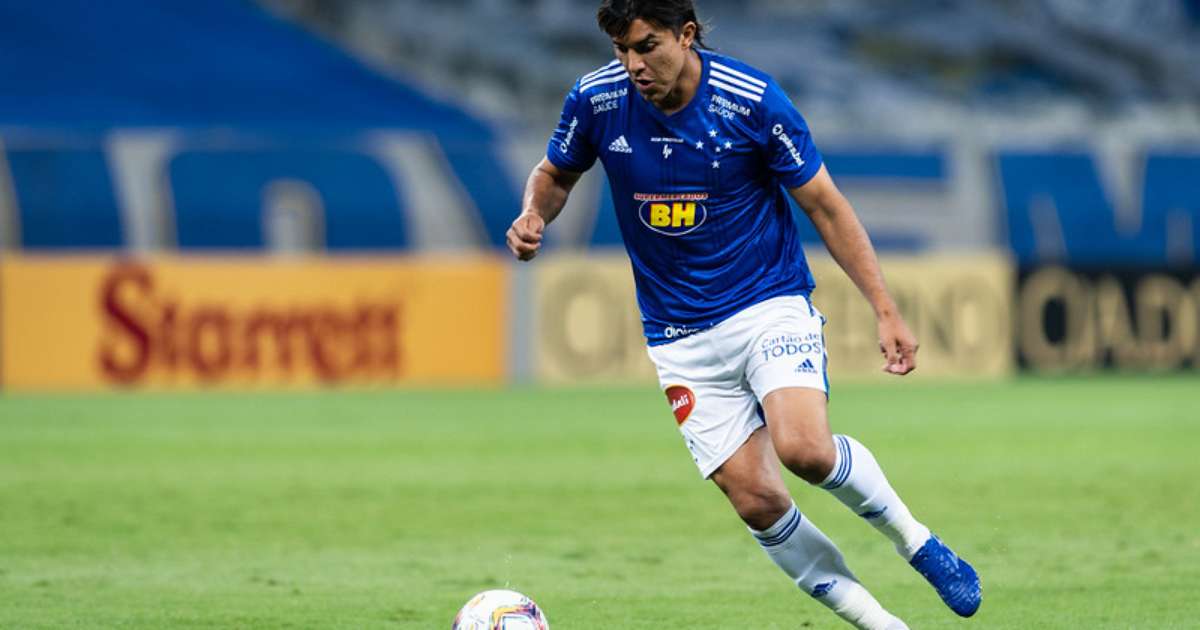 Em fim de carreira, jogador se oferece ao Cruzeiro: É só ligar que eu volto