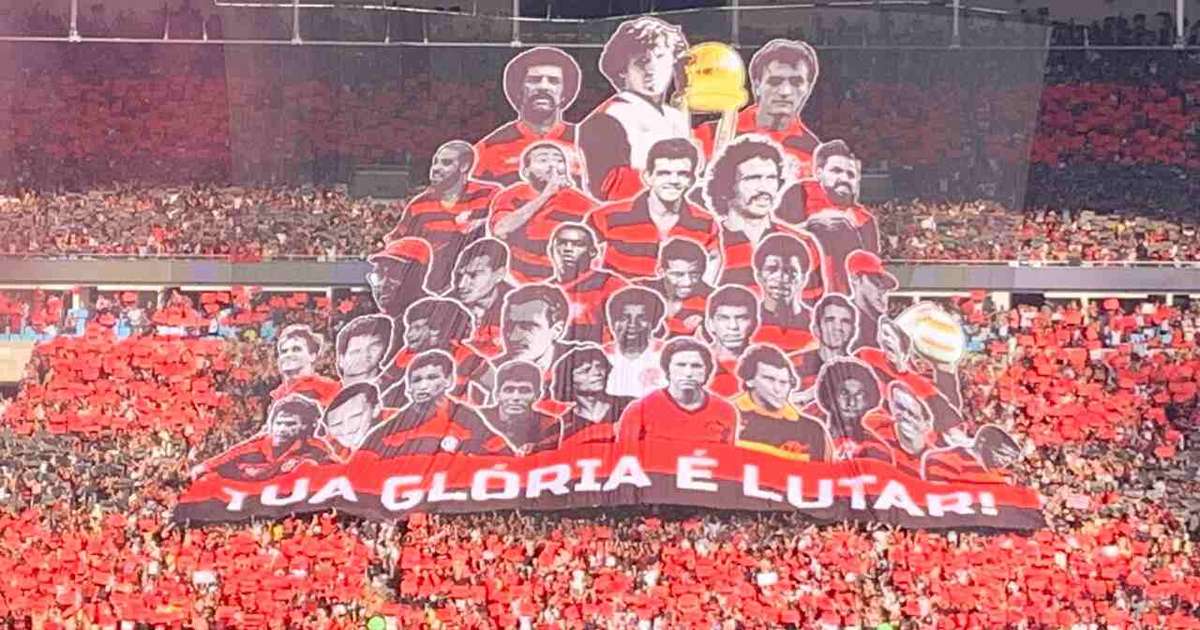 Zico agradece homenagem e diz acreditar em virada no Morumbi