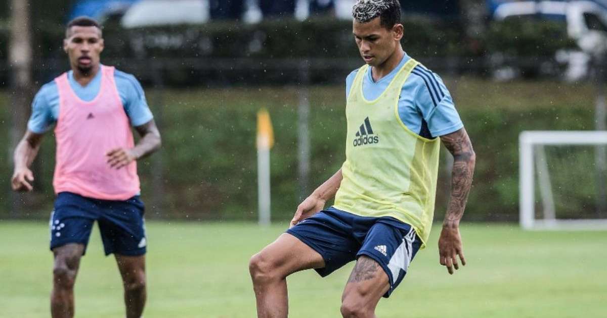 Zé Ricardo comenta sobre Fernando Henrique no Cruzeiro: A gente conta com ele