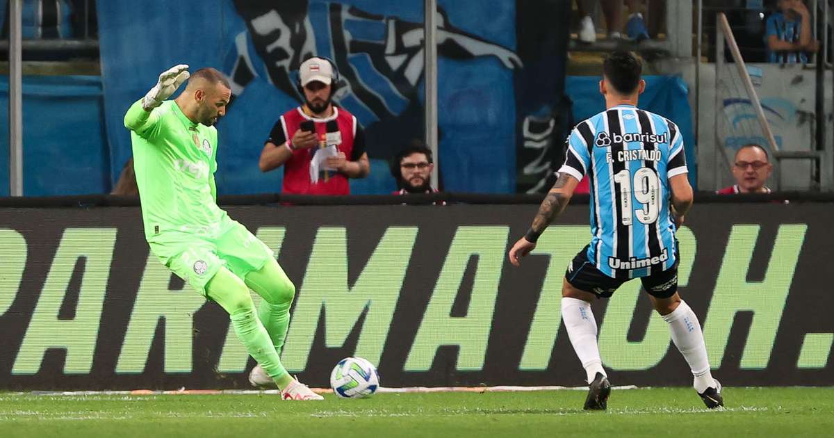 Palmeiras sofre gol do Grêmio e dá adeus à melhor sequência defensiva com Abel Ferreira