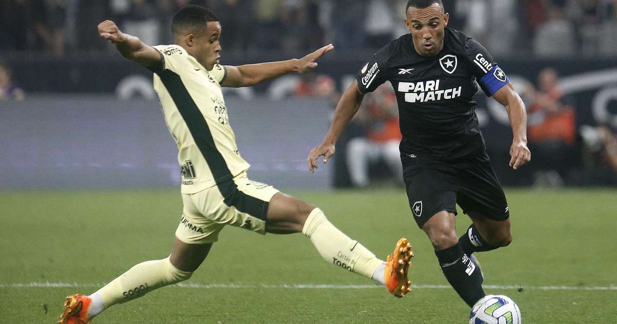 Luxembrgo aprova desempenho do Corinthians em vitória contra Botafogo: 