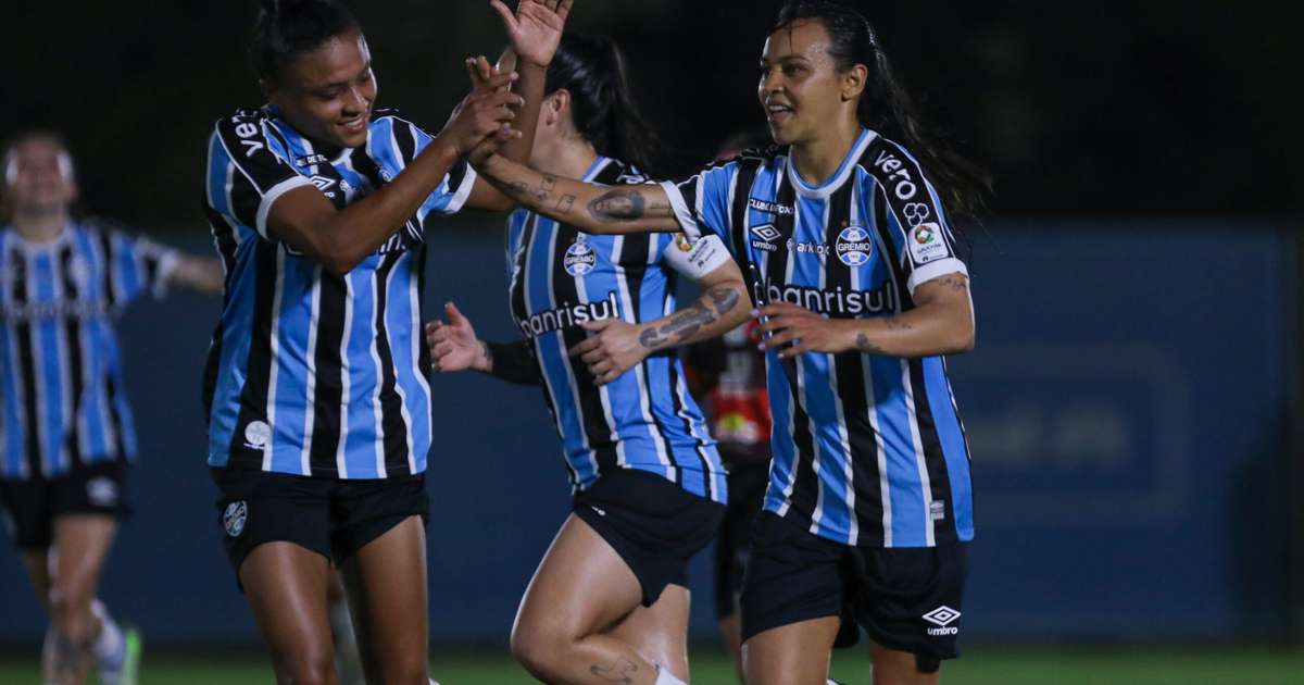 Grêmio enfrenta Internacional pelo Gauchão Feminino para manter liderança