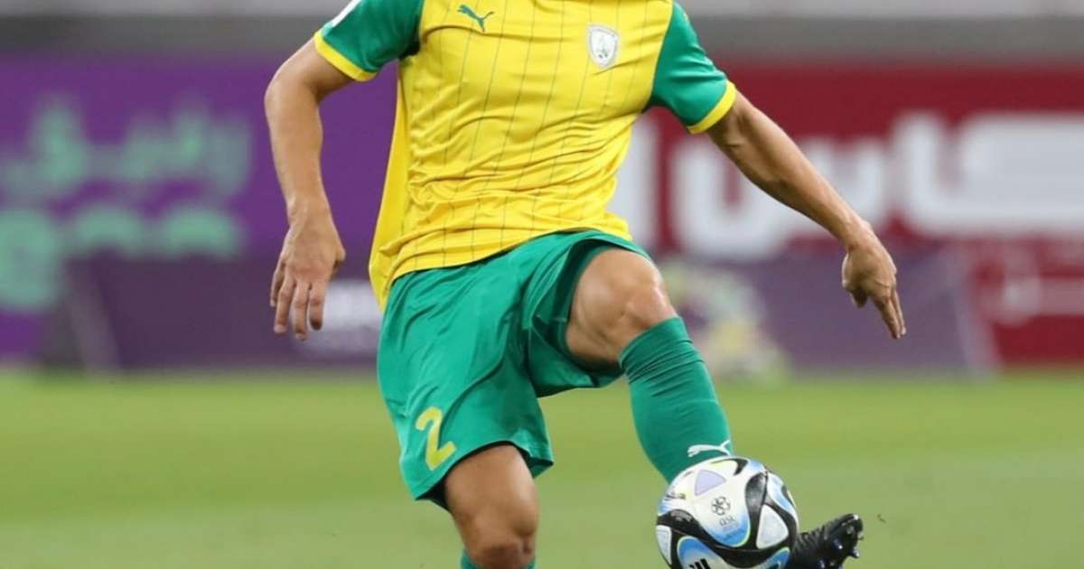 Com experiência no Catar, Lucas Mendes se prepara para enfrentar Róger Guedes: 